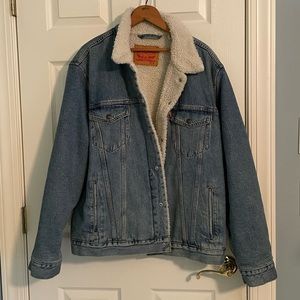 Levi Sherpa Jean Jacket